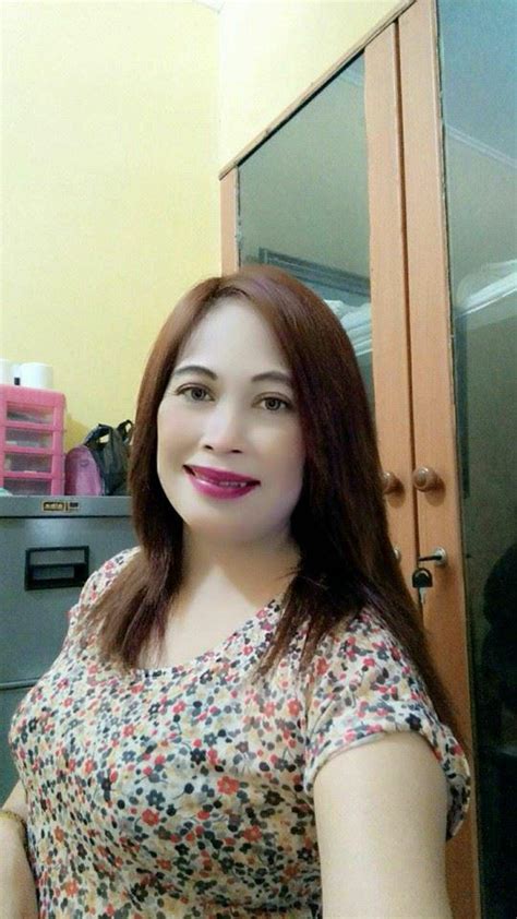 tante brondong|Bokep Indo Tante Live Hobinya Main Sama Brondong